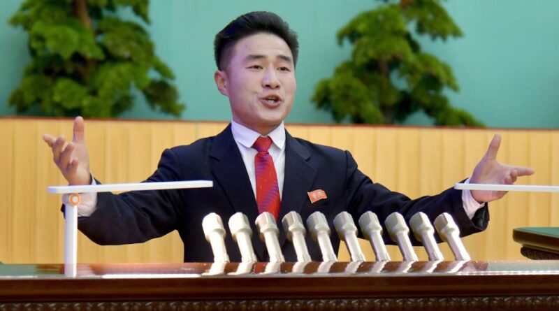 Atividades comemorativas pelo 16 de fevereiro em homenagem ao 83º aniversário de nascimento do Dirigente Kim Jong Il